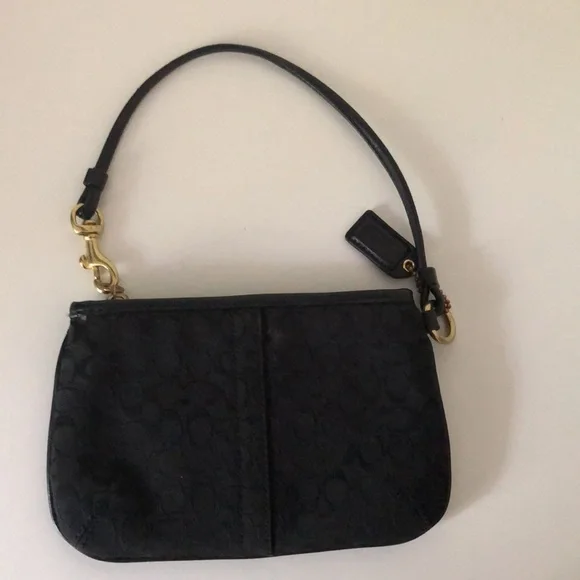 Coach Wristlet (great condition) - Picture 4 of 6